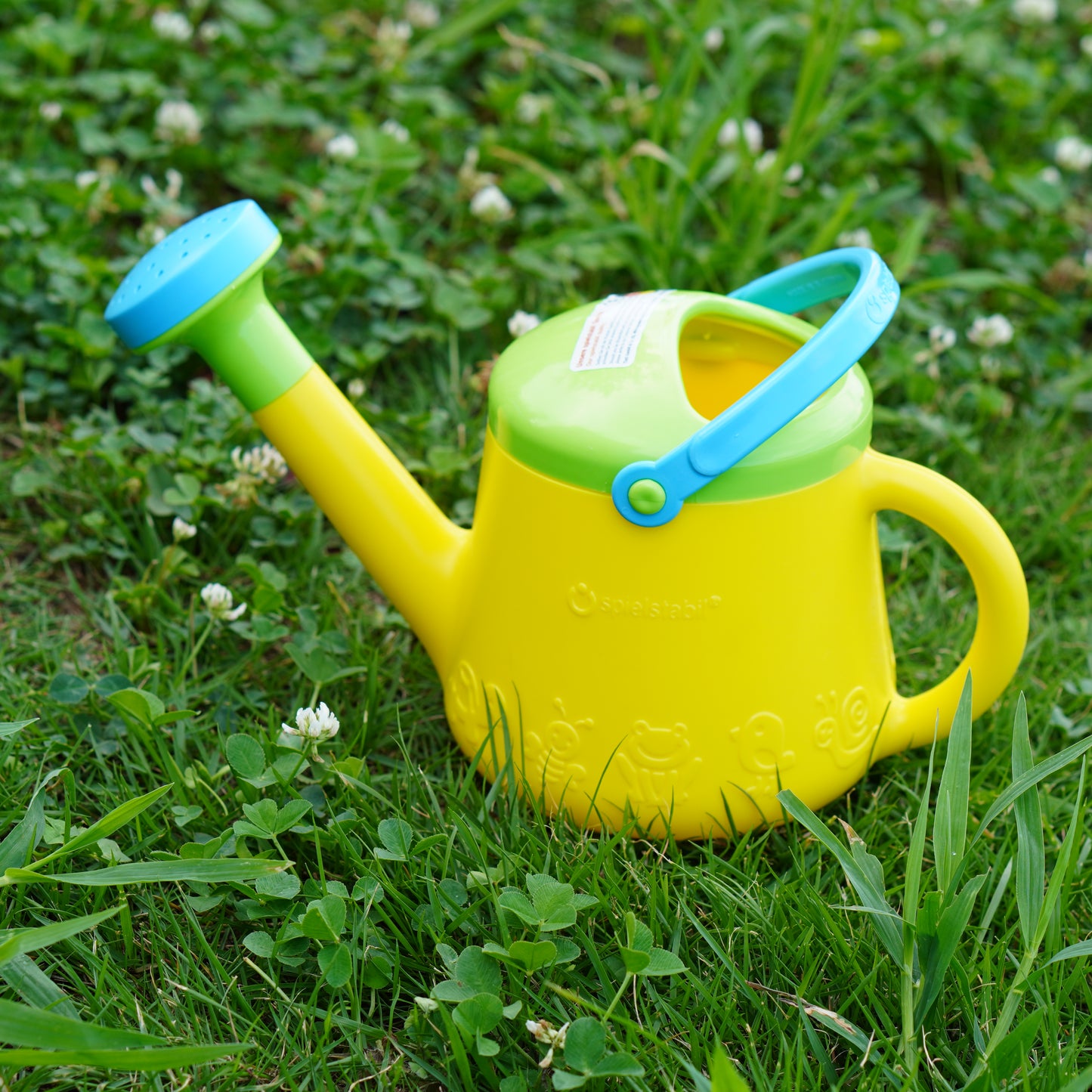 フックス・じょうろ・パステル