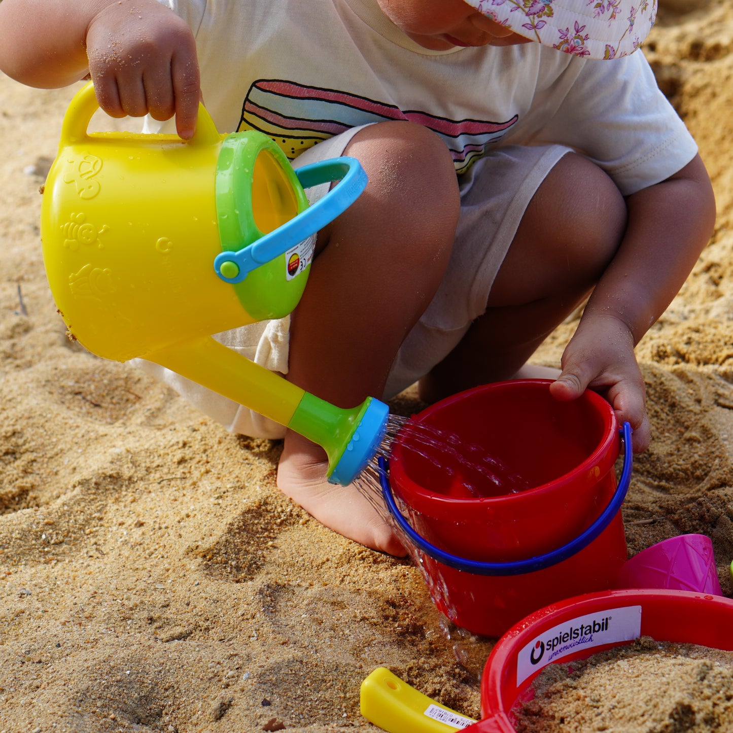 フックス・じょうろ・パステル